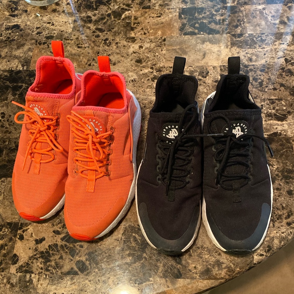 Nike - huarache ultra orange and  huarache black